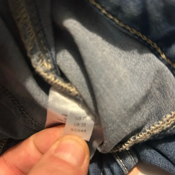 We The Free Jeans 29 Womens Light Wash High Rise Flare Bell
Bottom Size 25 - Picture 4 of 13